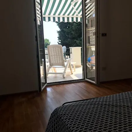 아파트 Casa Kalimera 키아바리