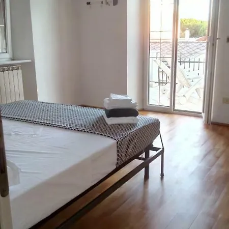 Casa Kalimera Apartament Chiavari